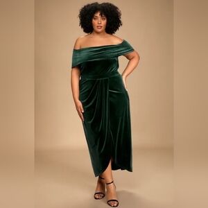 NWOT Lulu's Emerald Green Velvet Off-The-Shoulder Maxi Dress Size 1X=16/18
